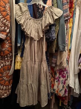 Ruffle Off-Shoulder Tunic Dress in Taupe